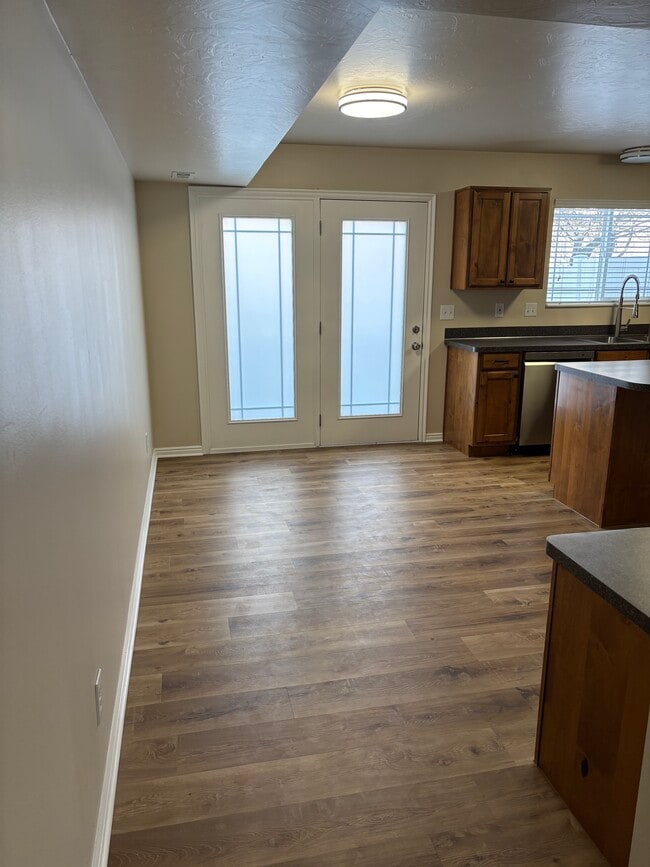 Building Photo - 244 E 2350 N