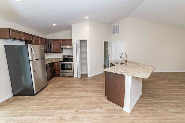 Building Photo - Incredible 3BR/2BA House for Rent in Ocala!