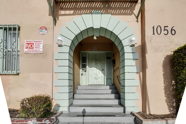 Building Photo - 1059 Normandie Ave