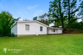 Building Photo - 3701 Kipling Ave