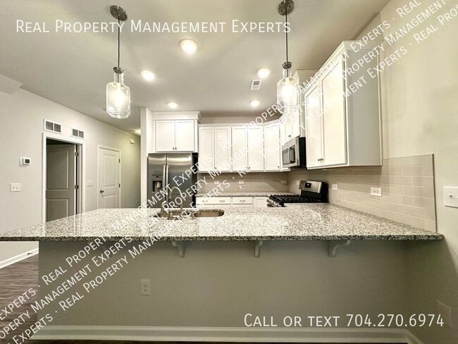 Building Photo - Beautiful 4BR/3BA Home in Terrell, NC!