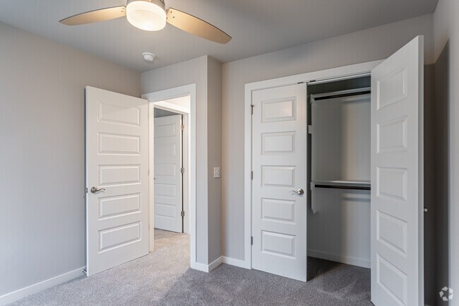 3BR, 2.5BA, 1,289SF - Rupple Townhomes