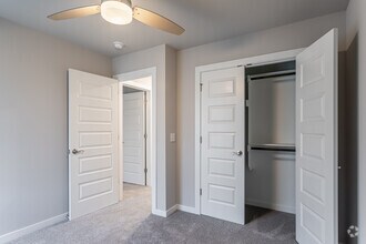 3BR, 2.5BA, 1,289SF - Rupple Townhomes