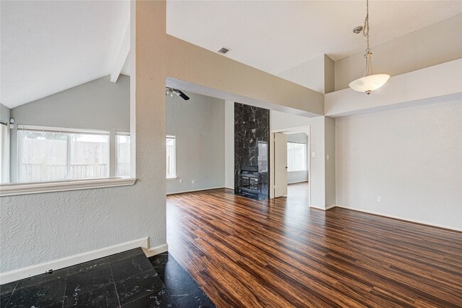 Building Photo - 2122 Paso Rello Dr