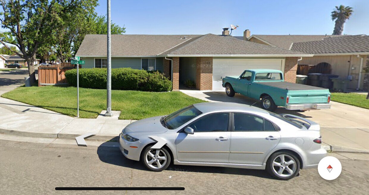 Primary Photo - 1455 Busca Dr