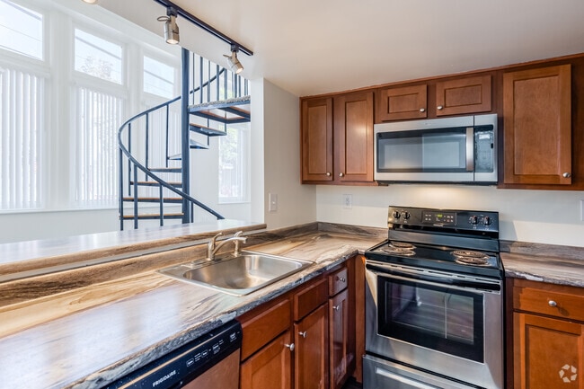 Interior Photo - The School House