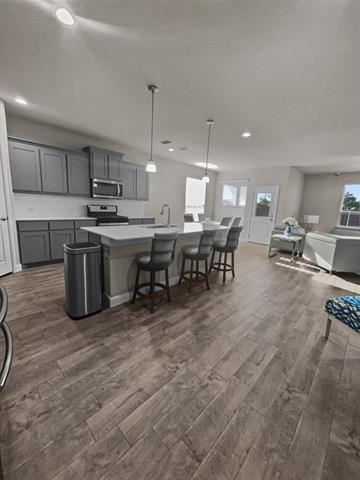 Building Photo - 1513 Madeline Ln