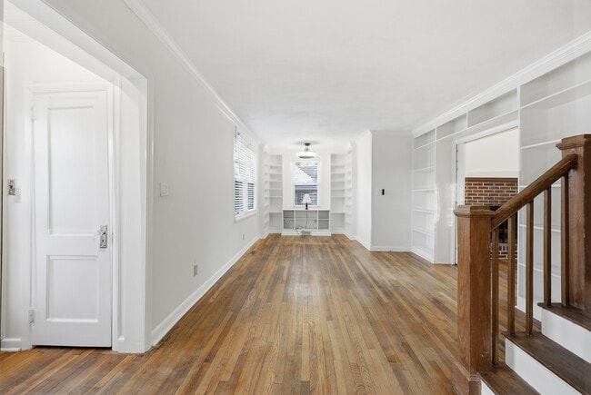 Foto del edificio - 130 Haven Dr