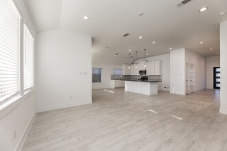 Building Photo - 4802 Seabourne Landing Dr