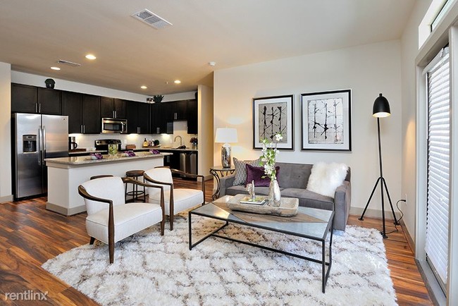 Foto del edificio - 2 br, 2 bath Apartment - 1550 S Mason Rd 144