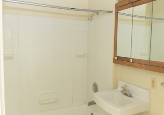 Building Photo - 1629 Washington St