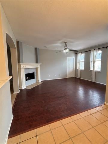 Foto del edificio - 10120 Sourwood Dr