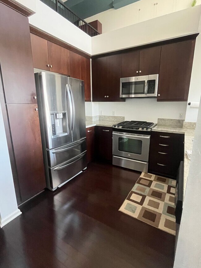 Foto del edificio - Furnished or Unfurnished.....the choice is...