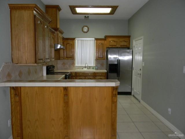 Building Photo - 605 Wind Crest