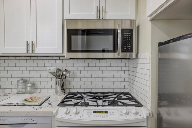 Building Photo - MARK HOPKINS