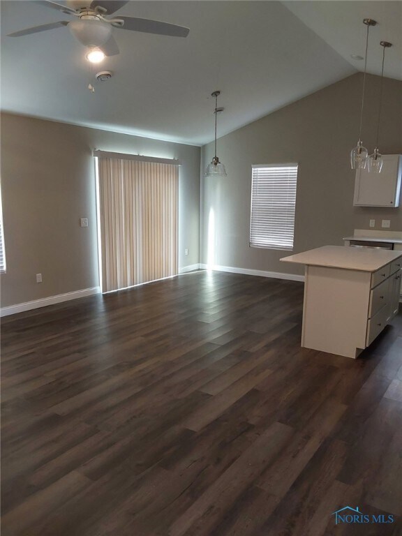 Building Photo - 3374 Rivers Edge Dr