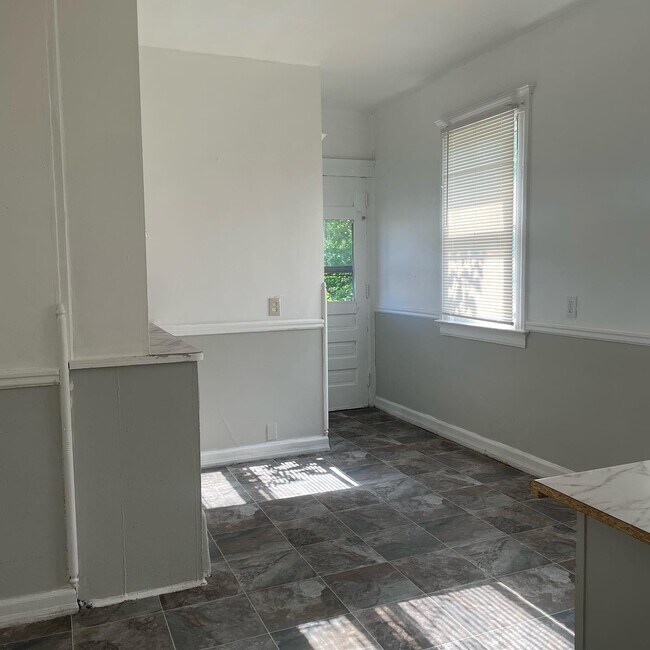 Building Photo - 4015 Whitney St