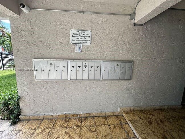 Foto del edificio - 1337 NW 1st St