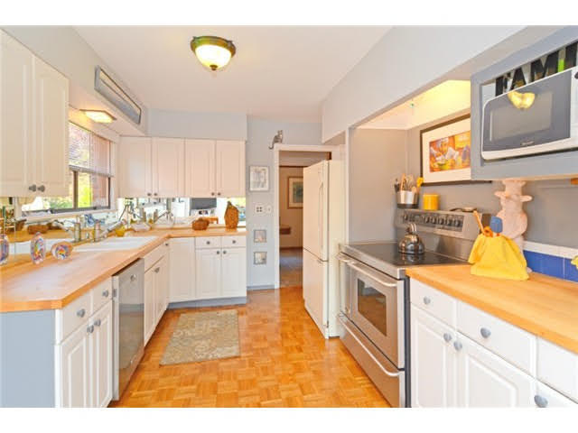 galley kitchen on the main floor - 1523 NE 76th St