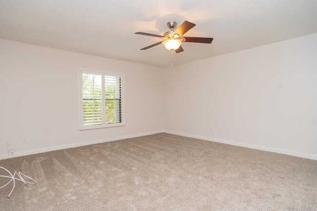 Building Photo - 11 Tarpon Dr