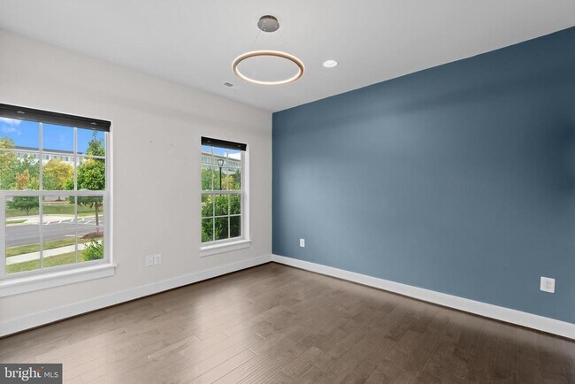 Foto del edificio - 5284 Ridgeview Retreat Dr
