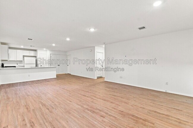 Foto del edificio - 7227 Gorrion Dr