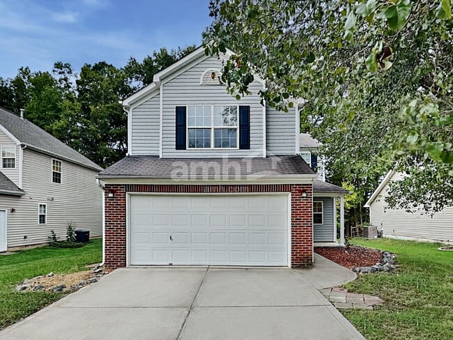 Building Photo - 4533 Hyperion Ct