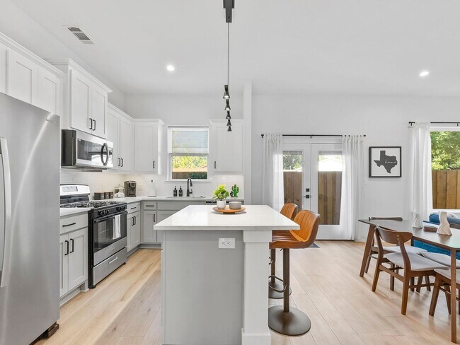 Building Photo - New Construction! 3 Bedroom Home in Heart ...