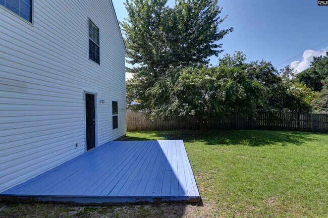 Building Photo - 141 Wigmore Ln