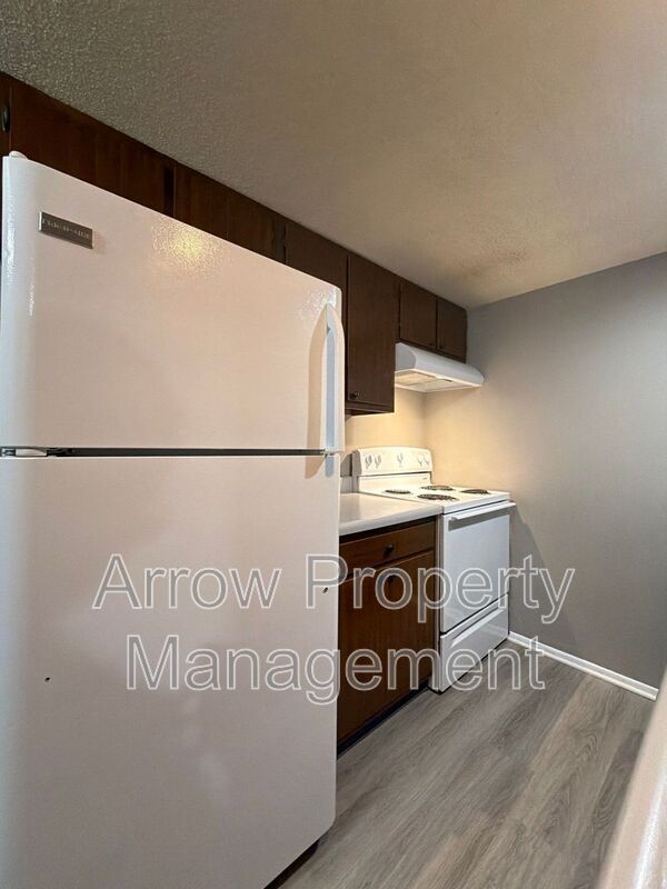 Foto del edificio - 2110 J St