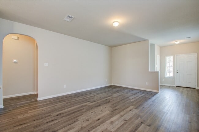 Building Photo - 3637 Cub Dr