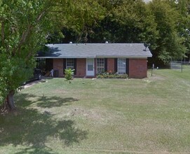Building Photo - 158 Pacific Cir