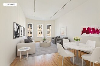 Building Photo - 201 St James Pl