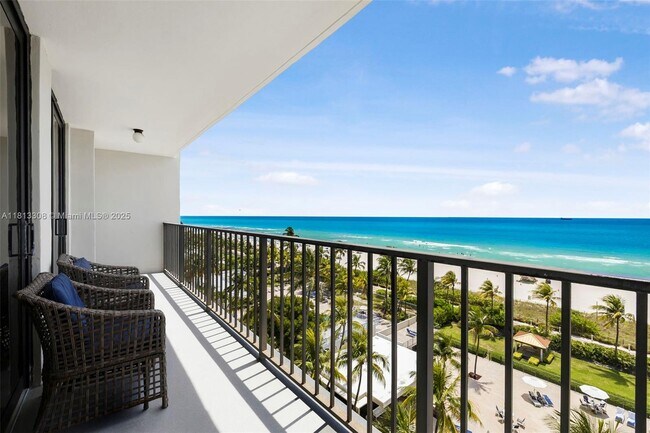 Foto del edificio - 2625 Collins Ave