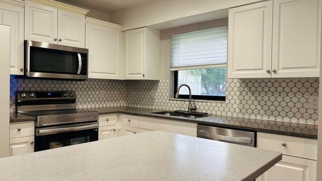 Foto del edificio - 9521 Boca Cove Cir