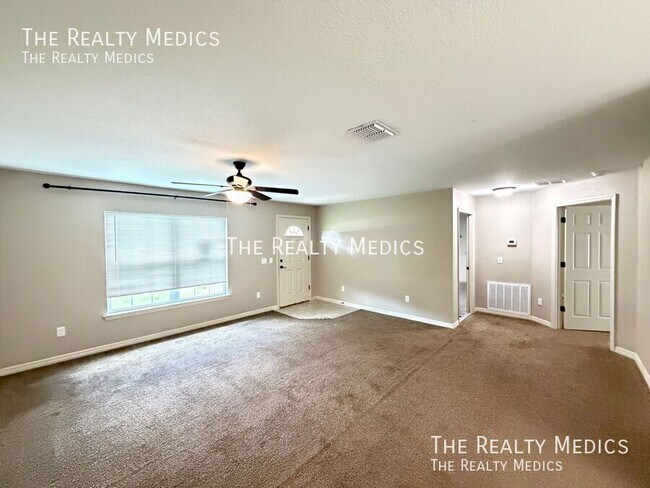 Foto del edificio - 15741 SW 23rd Avenue Rd