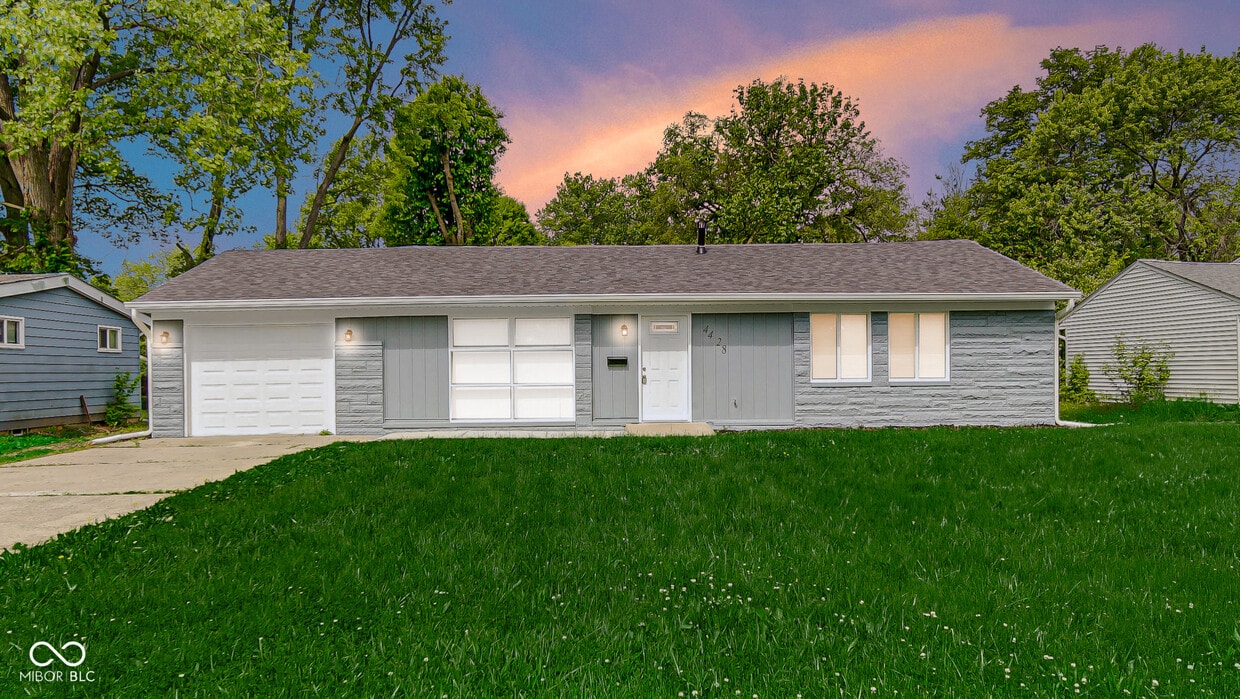 Foto principal - 4428 N Campbell Ave