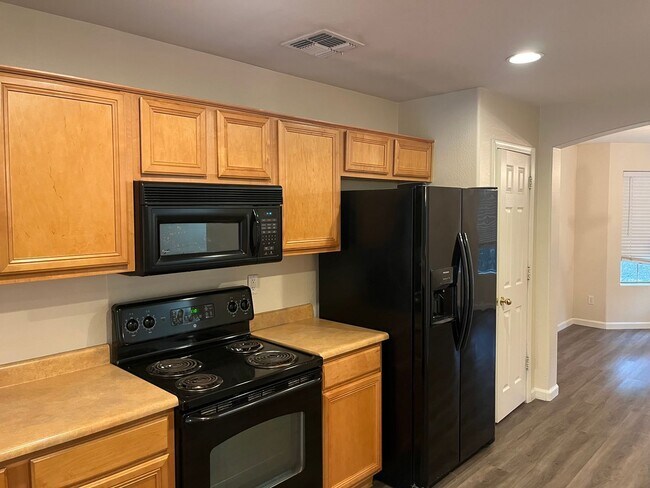 Foto del edificio - 11292 N 161st Dr