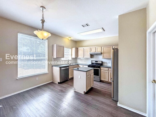 Building Photo - 3605 Texas Topaz Dr