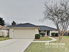 Building Photo - 3210 Chantilly Ct
