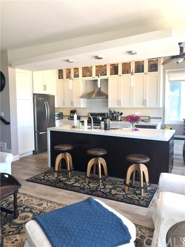Foto del edificio - 5605 Seashore Dr