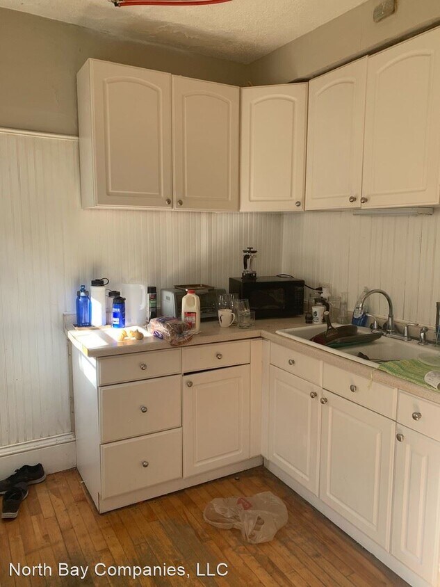 Primary Photo - 5 br, 2 bath House - 2526 Como Ave SE