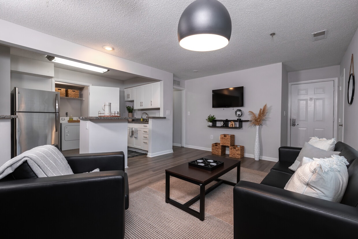 Photo - Onyx Apartments
