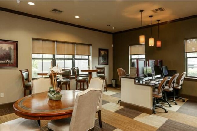 Building Photo - 1 bedroom in Live Oak TX 78233
