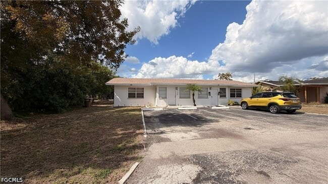 Building Photo - 317 Tarpon Dr