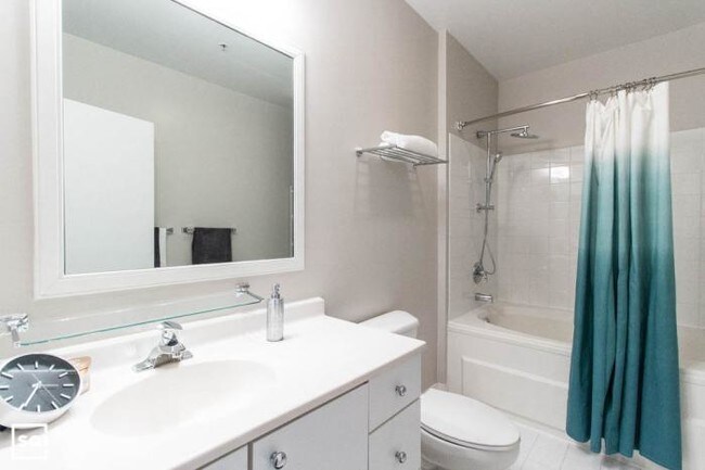 Foto del edificio - 1 bedroom in Chicago IL 60604