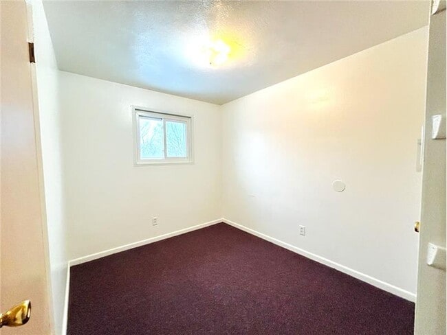 Foto del edificio - 301 Martin Ave