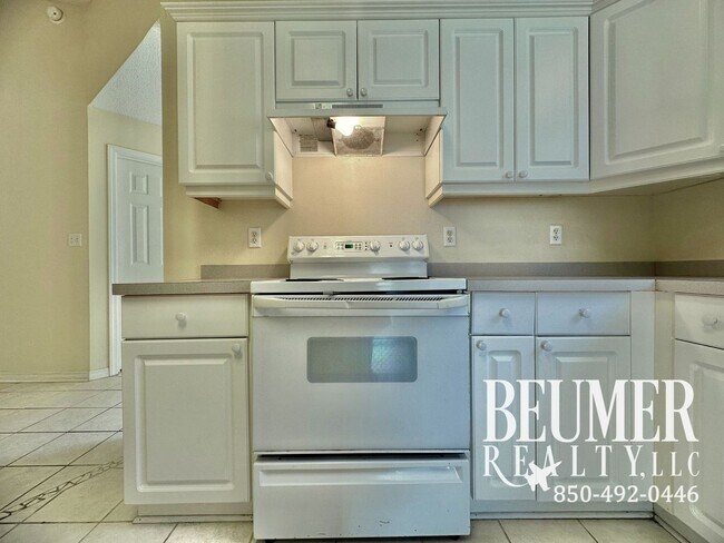 Building Photo - 3bd/2ba Home For Rent