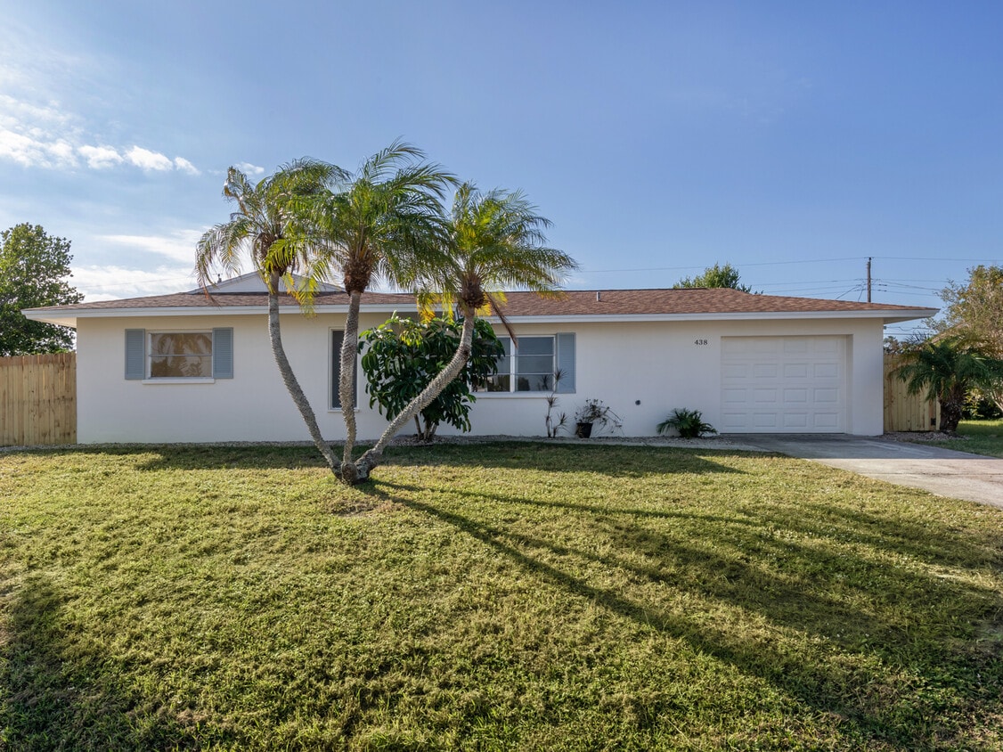 Foto principal - 438 Clover Rd