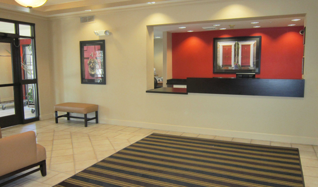 Lobby and Guest Check-in - Furnished Studio - Fayetteville